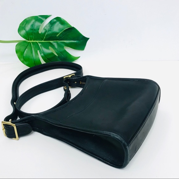 Vintage Coach - Picture 11 of 12